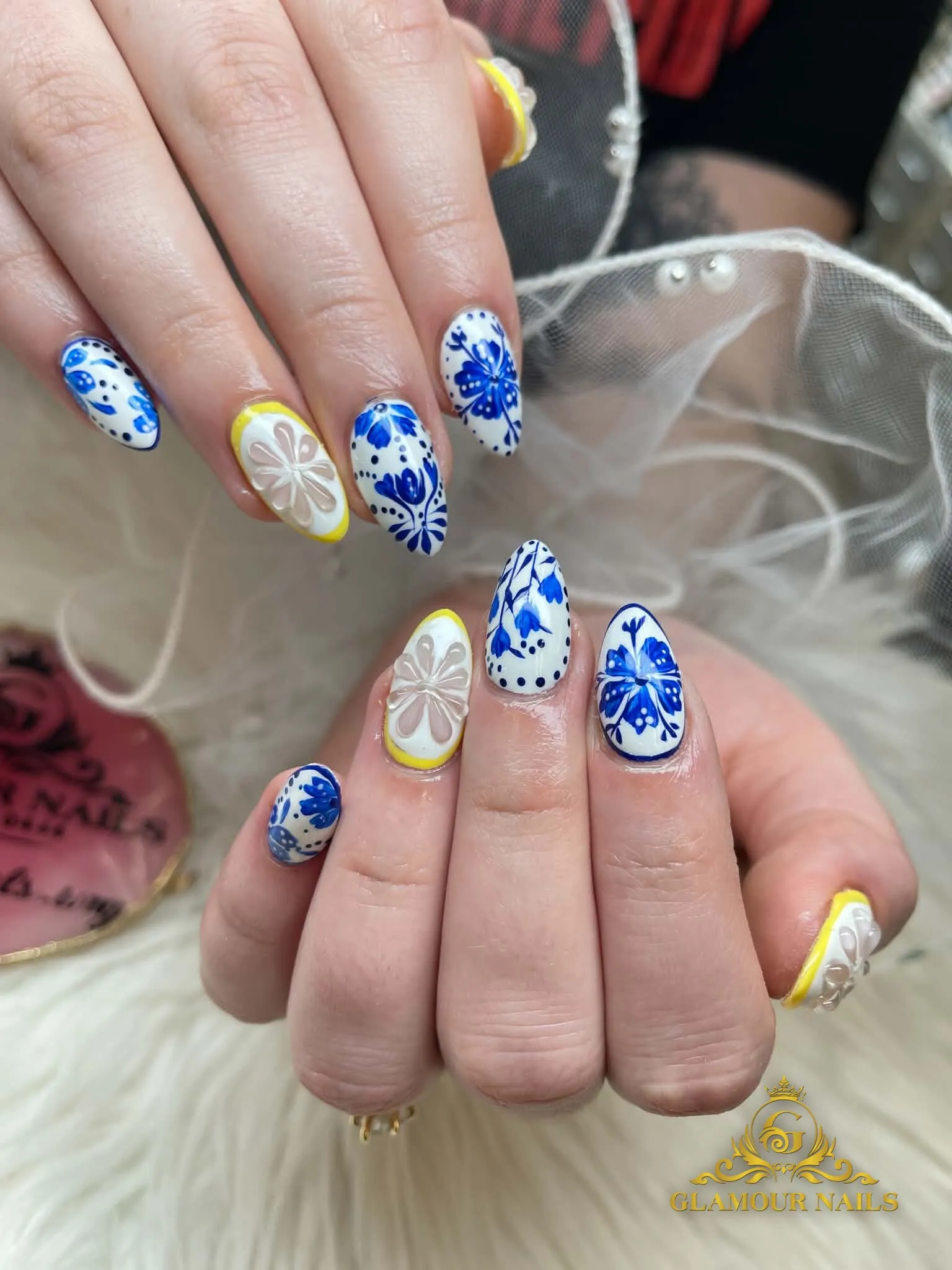 Blue porcelain tiles and lemon slices